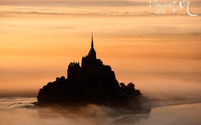 Apparition de St Michel au Mont Gargano (mont San Angelo) en Italie et au Mont Tombe en France (mont St Michel)