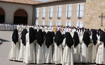 Sur la route du Ciel : une dominicaine